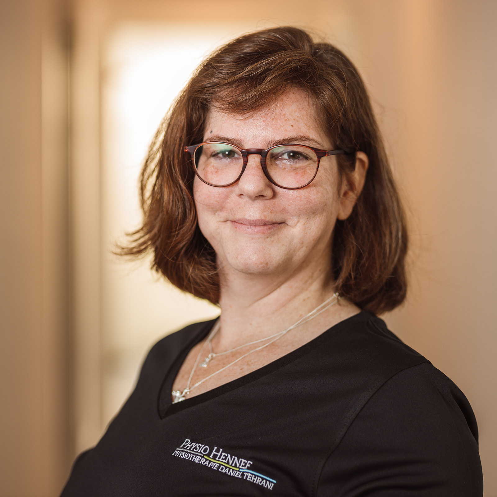Diana Clingen, Physiotherapeutin