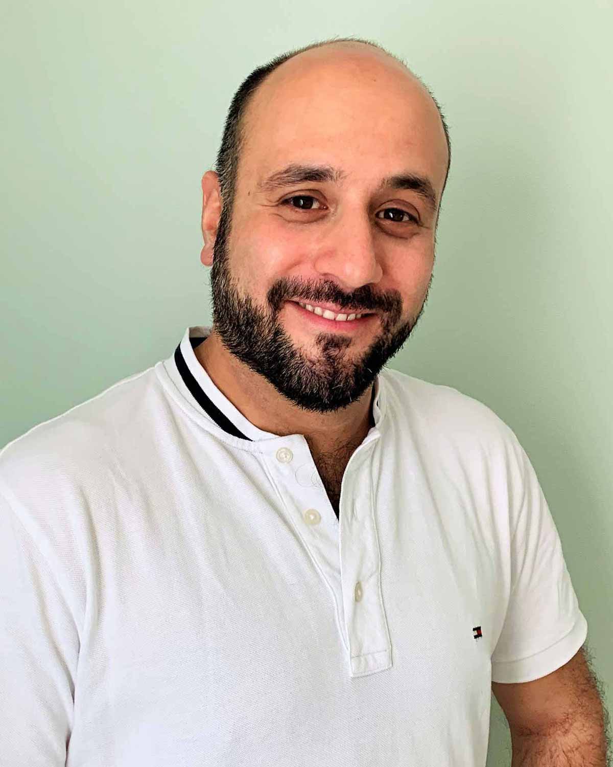Physiotherapeut Daniel Tehrani der Praxis PhysioHennef